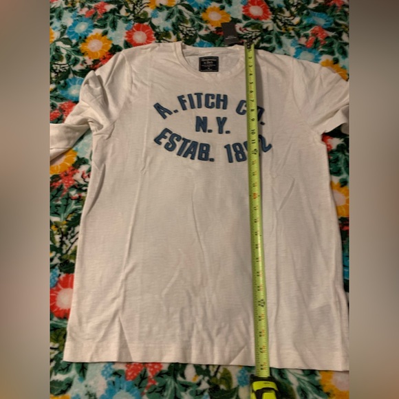 Vintage Abercrombie & Fitch Embroidered Logo Tee - Picture 11 of 13